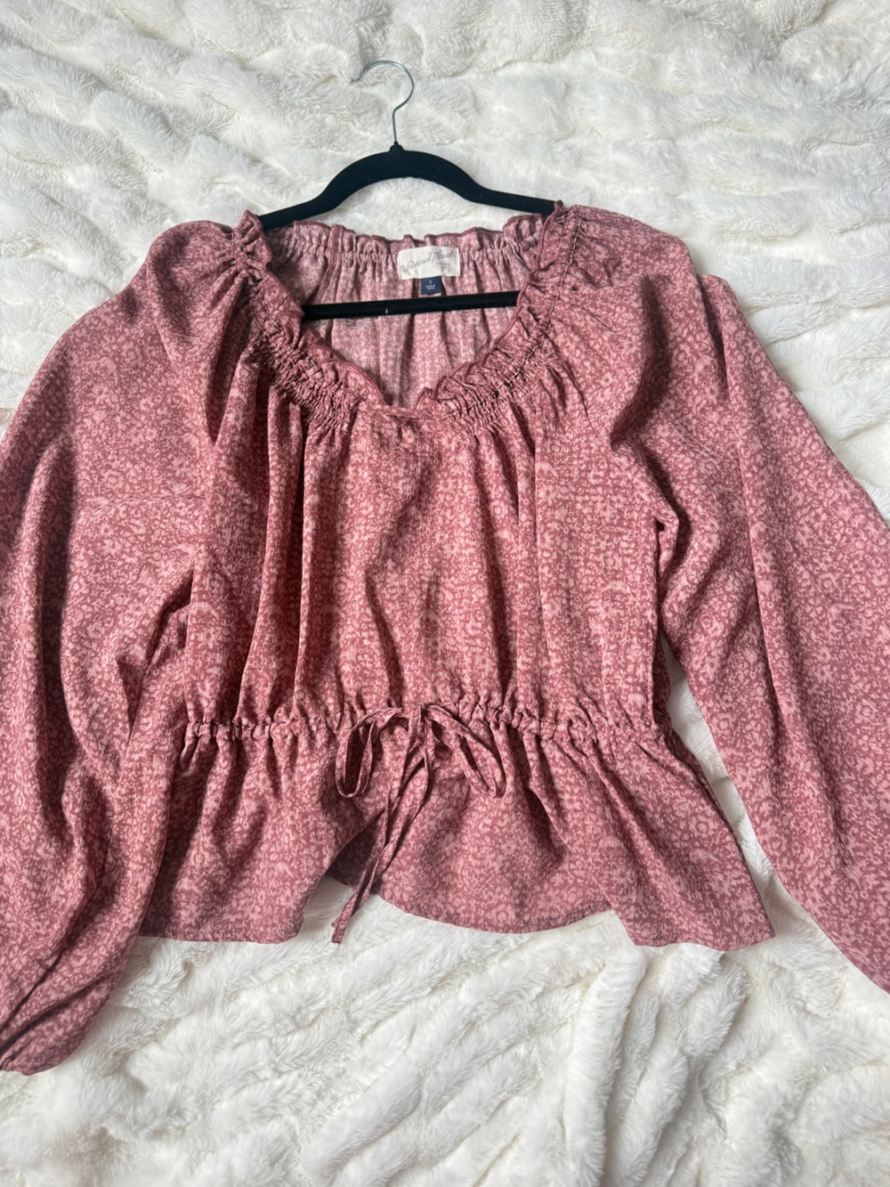 Universal Thread Dusty Rose Floral Smocked Peasant Blouse